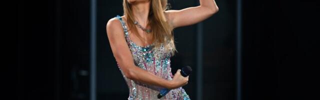 Taylor Swift fans help break records on voter registration site