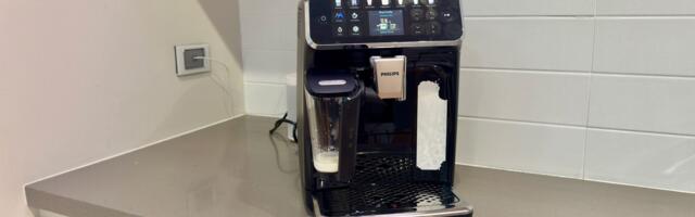 I used the Philips LatteGo 4400 Series for two weeks and found it produced excellent coffee, but its milk foaming could use improvement I used the Philips LatteGo 4400 Series for two weeks and found it produced excellent coffee, but its milk foaming could use improvement