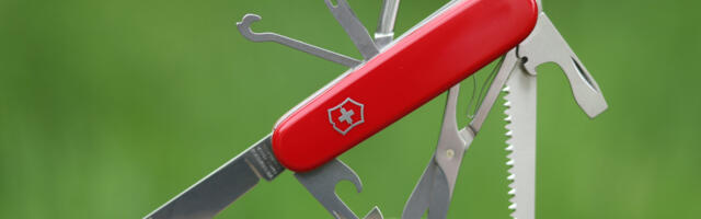 Why It's Useful To Have Two Blades On A Swiss Army Knife