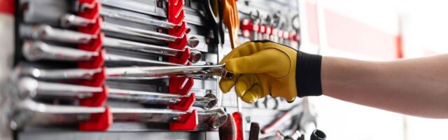 Harbor Freight Pittsburgh Vs. Pittsburgh Pro Tools: What's The Difference?