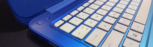 4 Handy Uses For Your Chromebook's USB Ports