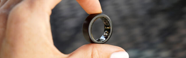Scientists built a smart ring that analyzes sweat to measure blood glucose and more