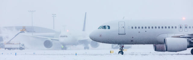 Anti-Icing Vs. De-Icing Commercial Jets: What's The Difference?