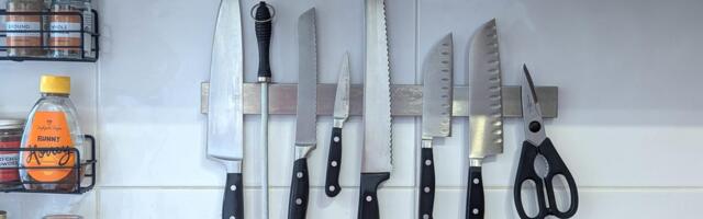 3 Reasons Every Kitchen Needs a Magnetic Knife Strip