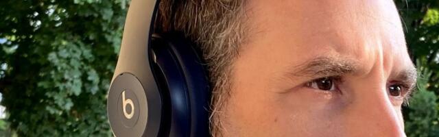 Beats Studio3 Headphones are still just $89 for Walmart’s Cyber Monday sale