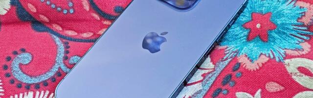 Is It Rude to Have Your Phone Face Up on the Table?