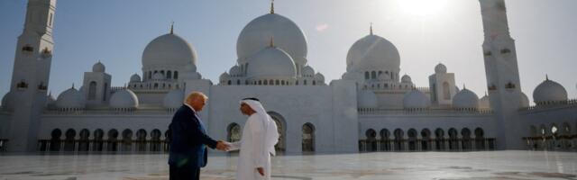 Trump inks AI deal with UAE for 'largest' data centre outside US Trump inks AI deal with UAE for 'largest' data centre outside US
