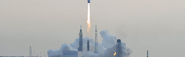 Blue Origin's rocket reuse achievement marred by upper stage failure