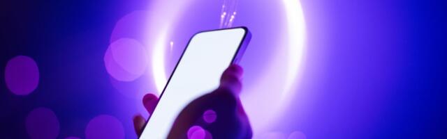 Indian smartphone market shipments fell 13% in Q2 according to Omdia