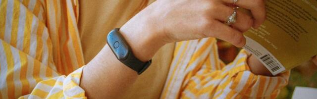 What is Bee, the always-listening AI wearable acquired by Amazon?