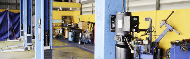 $500K Engine Swap Fraud Lands Resto Shop Owner With 60 Years Behind Bars