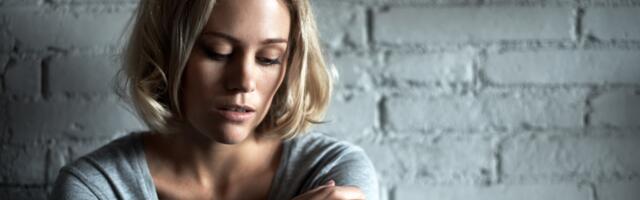 Psychology says people who crave both complete freedom and deep companionship aren’t confused — they’re experiencing the central tension of the human condition, and the people who resolve it aren’t the ones who choose a side but the ones who stop treating it like a choice