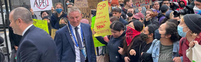 Protesters in San Francisco try to block CEOs from APEC trade summit