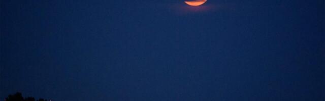 Here's How to See June's Strawberry Moon Light Up the Sky