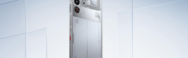 This Snapdragon 8 Elite phone has a headphone jack, humungous battery