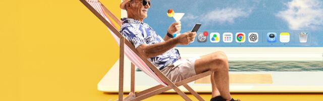 Forget the golf course, older Americans are spending their retirements online