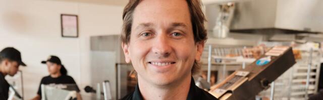 I cofounded uBreakiFix and grew it to over 550 locations. Now I'm using what I learned in tech to scale bagel shops.