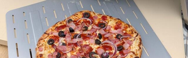 I Tried It: Ooni's New Rotating Pizza Stone Attachment Is the Key to Making Perfect Pies