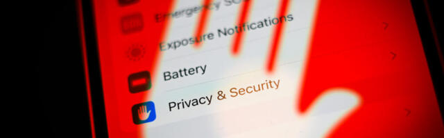 Apple hit with $115M fine for “extremely burdensome” App Store privacy policy