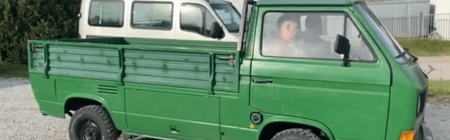 Watch these crazy Germans put a Tesla motor in a vintage VW truck