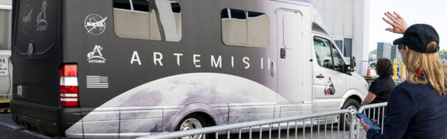 NASA rewraps Boeing Starliner Astrovan II for Artemis II ride to launch pad