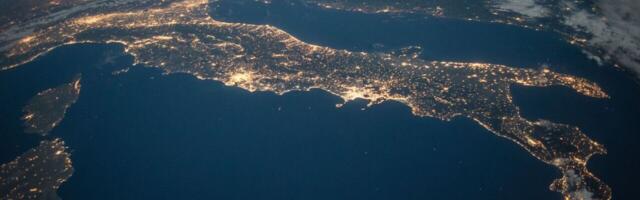 UK offers £15M to space tech projects for commercial astronaut mission