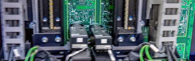 Отдел Технического Контроля на заводе по производству печатных плат «ЭЛЕКТРОконнект»