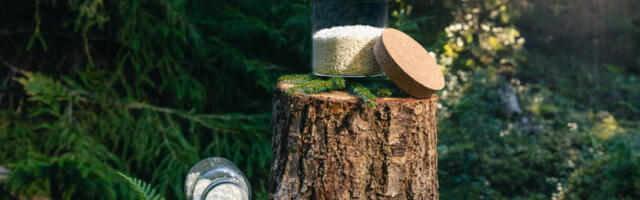 Swedish companies collaborate on eco-friendly shoe fresheners with 50% lower CO2 footprint