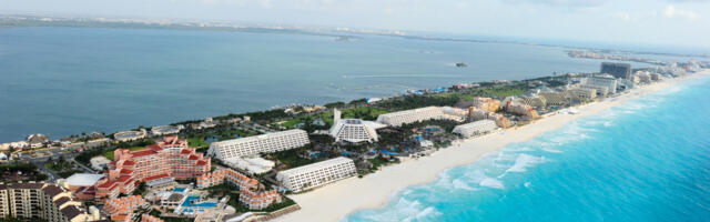 America’s Favorite Flight Destinations in 2023? Cancun and London