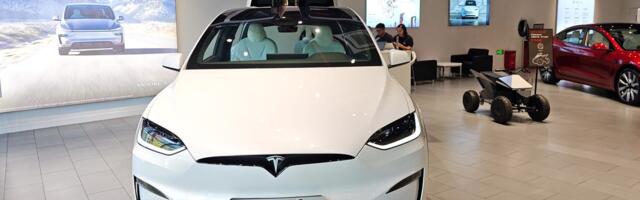 One chart helps explain why Elon Musk is axing Tesla's Model S and X