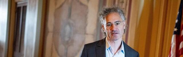 Palantir CEO Alex Karp touts 'warrior culture' as company boosts annual revenue outlook