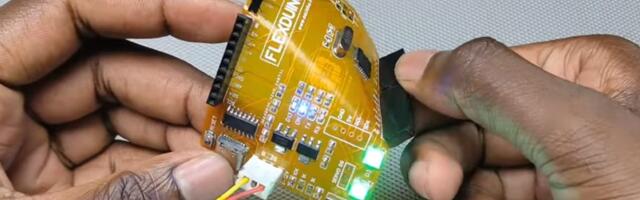 Meet Flexduino, a DIY Arduino replica that bends and flexes