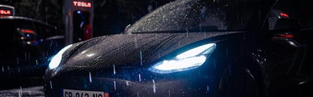 Apparently Some of You Need a Halloween Reminder that Teslas Canât Detect Ghosts Apparently Some of You Need a Halloween Reminder that Teslas Canât Detect Ghosts