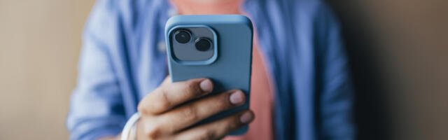 How To Find Which Apps Have Access To Your iPhone Camera (And How To Disable Them)