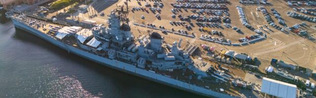 Iowa-Class Aircraft Carriers: Why The US Navy Dream Never Came True