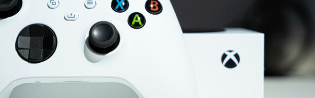 Xbox is down, and users are even having trouble playing disc-based games