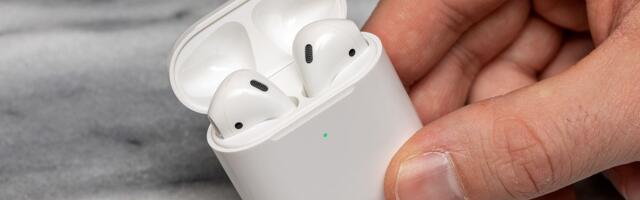Now Apple tells us how to update AirPods