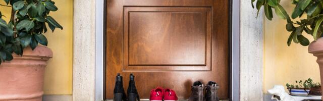 Your Shoes Are Dirtier Than You Think, Says a Biomedical Science Professor