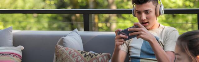 Weekly poll results: most people game on their phone, many use tablets too