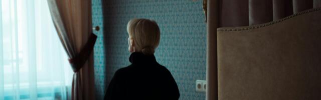 Psychology says people who find themselves growing lonelier in their 60s and 70s aren’t necessarily becoming antisocial or difficult — they’re often the ones who spent decades being available for everyone else and simply never built a life that came back to them