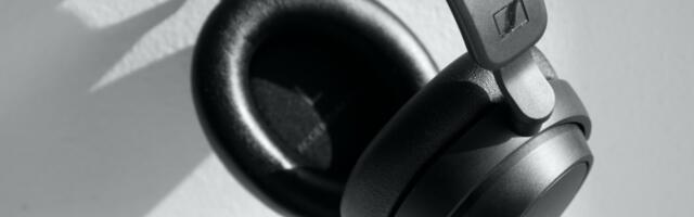 Sennheiser Accentum Plus wireless headphones review