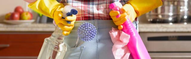 5 Cleaning Hacks to Keep Your Fridge Fresh and Tidy This Summer