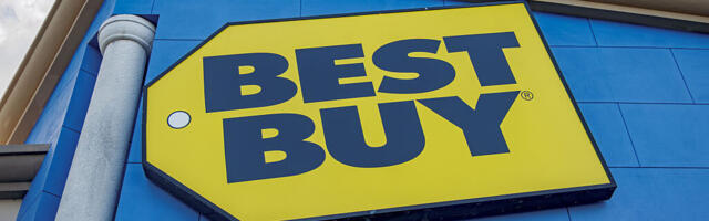 Best Buy worker used manager’s code to get 99% off MacBooks, cops say