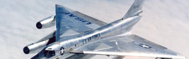 Why Did The USAF Discontinue The B-58 Hustler Jet Bomber Without A Replacement?
