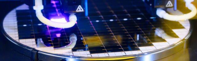 ASML launches revolutionary lithography scanner for advanced 3D chip packaging  — Twinscan XT:360 machine quadruples throughput