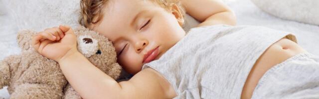 If Your Baby's Not Sleeping, Try Your iPhone's Hidden White Noise Feature