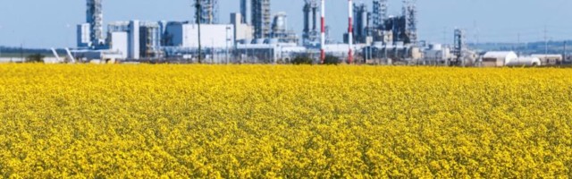 Ag-tech plants seeds of hope as Canada farm outlook brightens