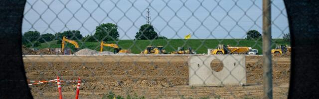 Big Tech says 'AI bubble? What AI bubble?'