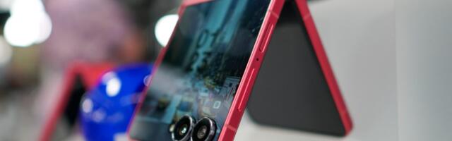 Galaxy Z Flip 8 Gets to the FCC for Approval