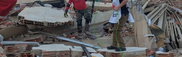 Robot snakes searched for Venezuela earthquake survivors in collapsed buildings